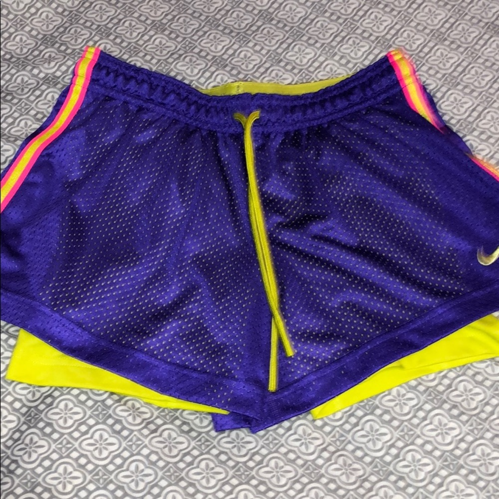 NIKE FLEX STRIDE SHORTS